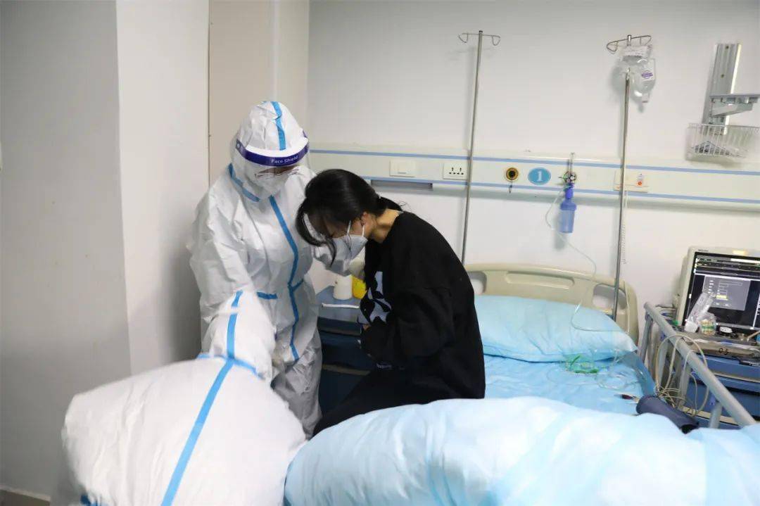 孕最新疫情下的温馨日常观察与记录