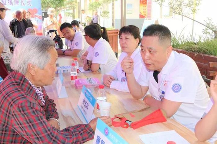 医疗资讯速递，掌握最新动态，洞悉健康未来