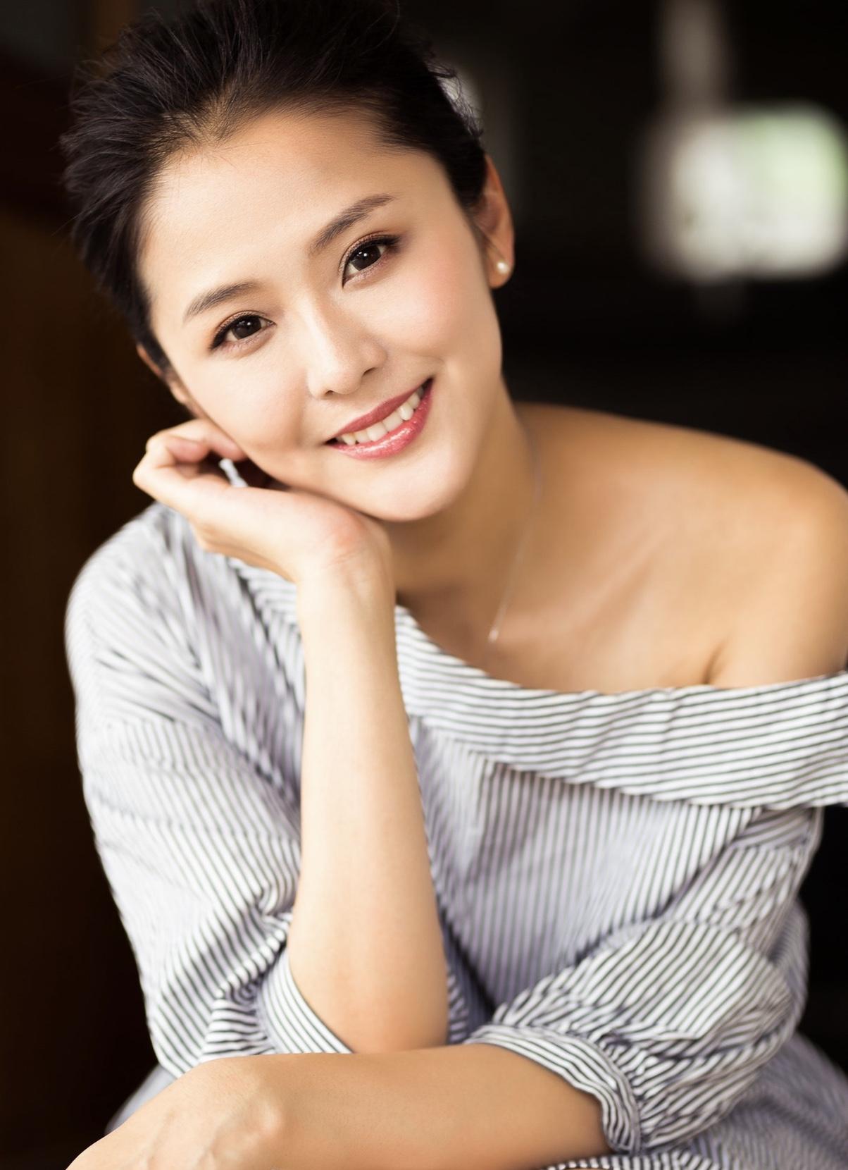 探寻北京演技之星与隐藏美食，星光熠熠的本土演员及他们的故事
