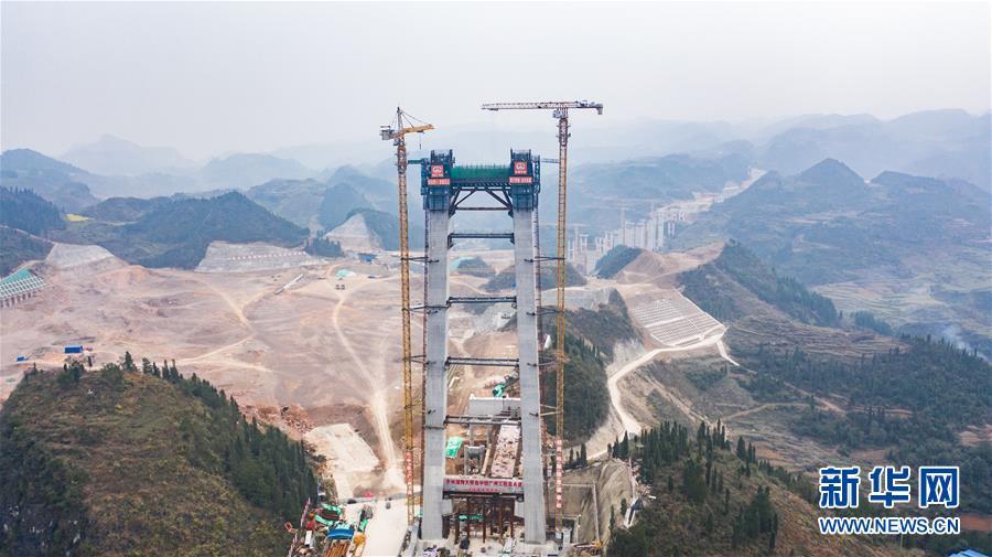 高速公路开瓮之旅，温情与欢笑的动态更新之路