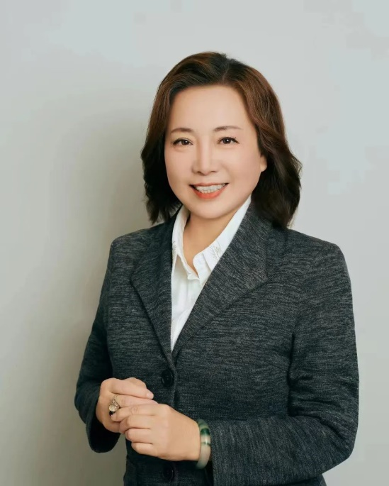 孟蕾演员，舞台与美食的双重魅力揭秘