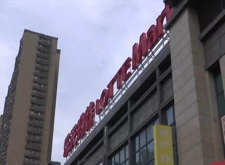 韩国乐天玛特最新动态及小巷独特风味探索之旅