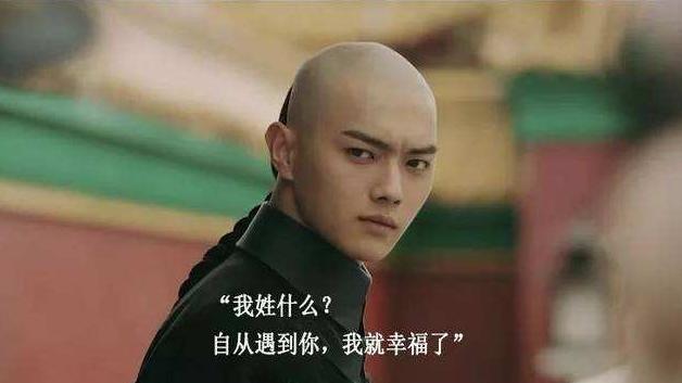 影视圈背后的热议话题，与女演员同居的迅雷下载及故事探究
